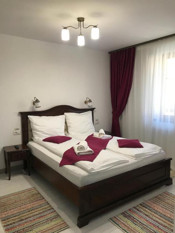 Pensiunea Armonia Văleni Exteriör bild