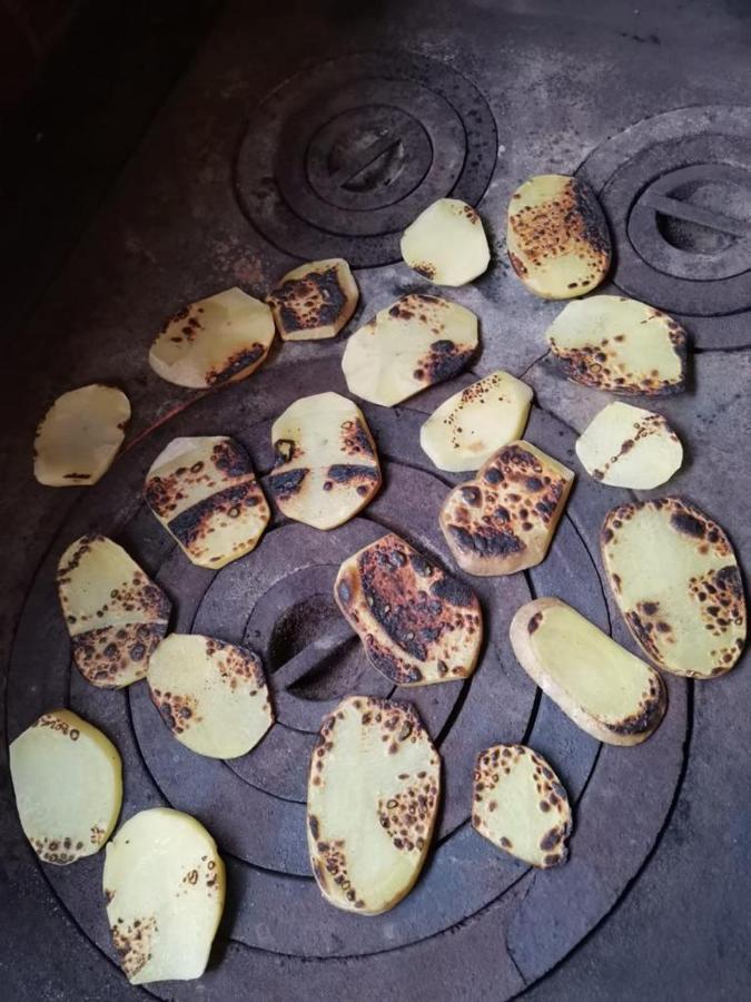 Pensiunea Armonia Văleni Exteriör bild
