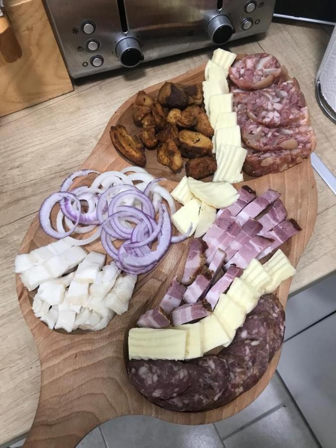 Pensiunea Armonia Văleni Exteriör bild